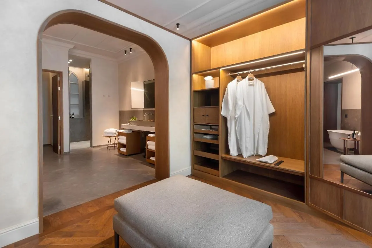Alma Barcelona Gl Hotel 5*,